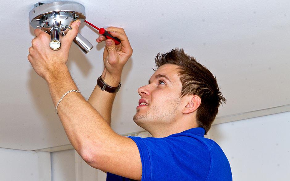 électricien maintenance Évry